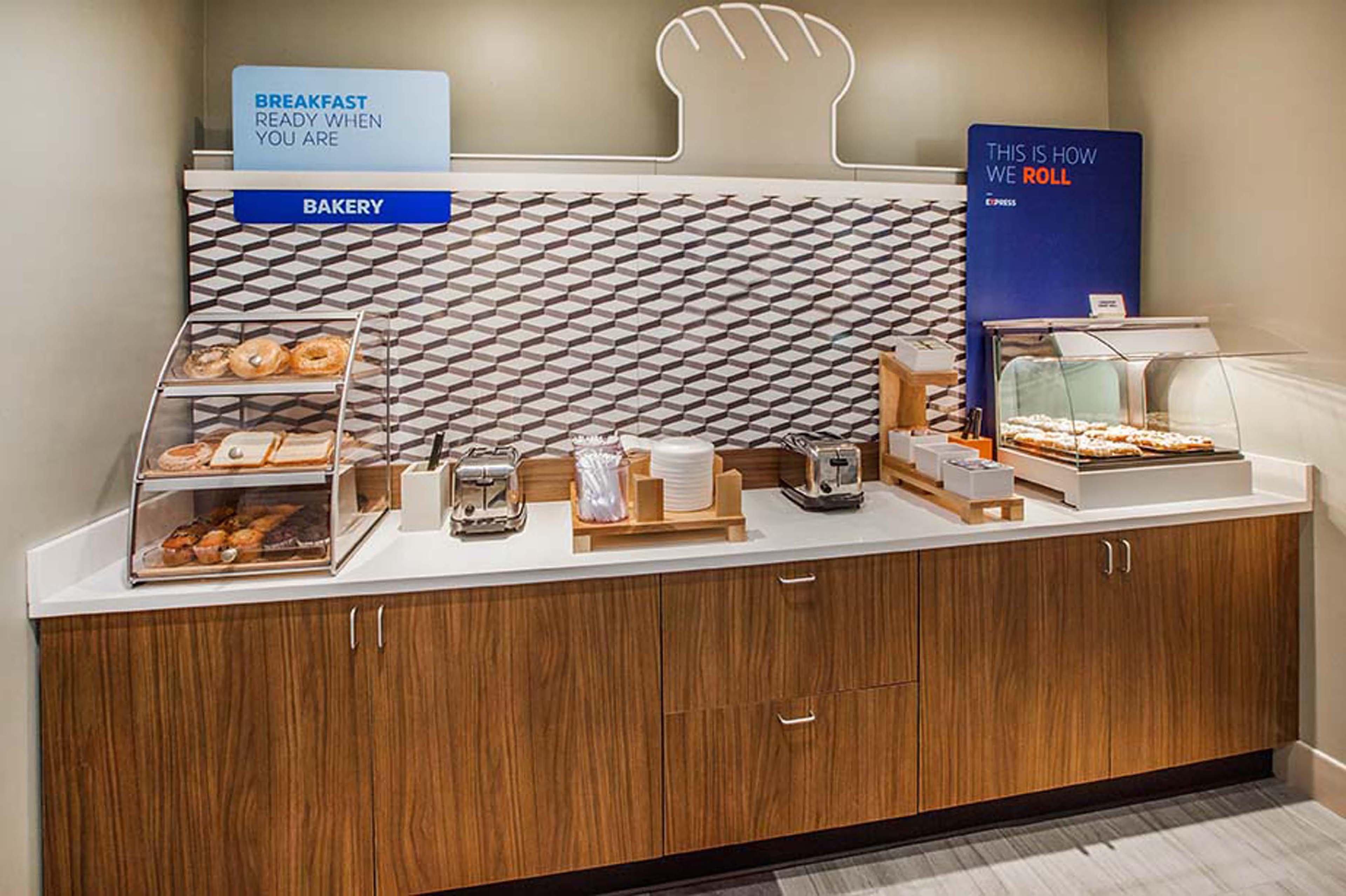 Holiday Inn Express South Burlington By Ihg Exteriör bild