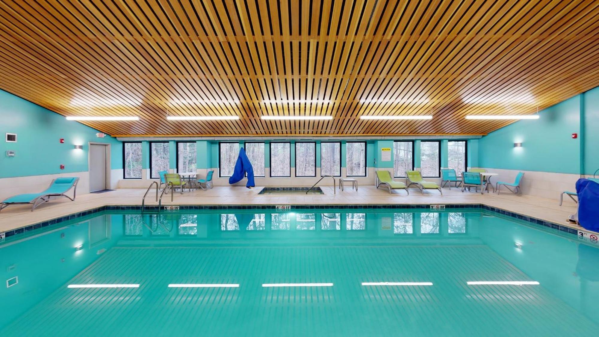 Holiday Inn Express South Burlington By Ihg Exteriör bild