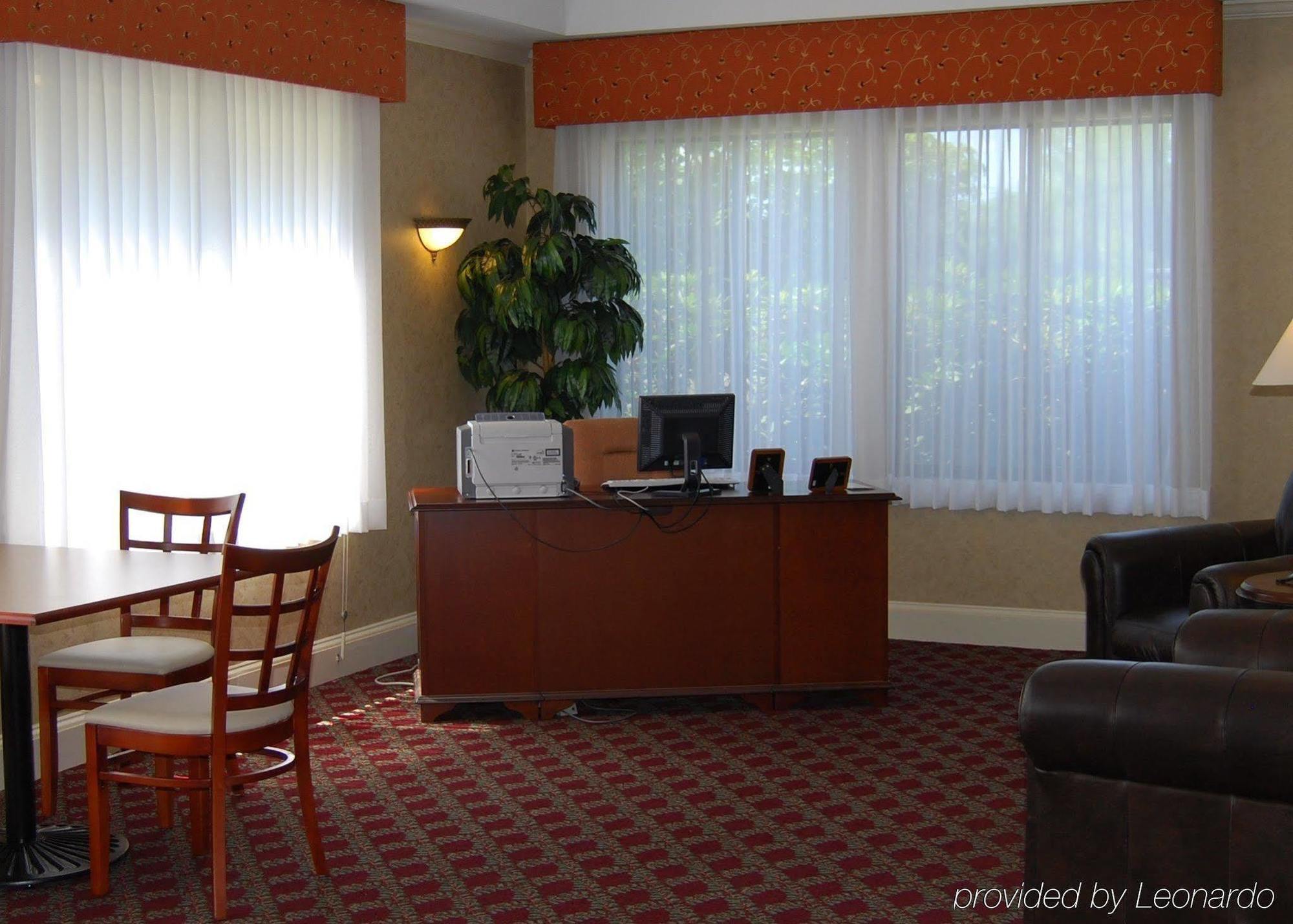 Holiday Inn Express South Burlington By Ihg Exteriör bild